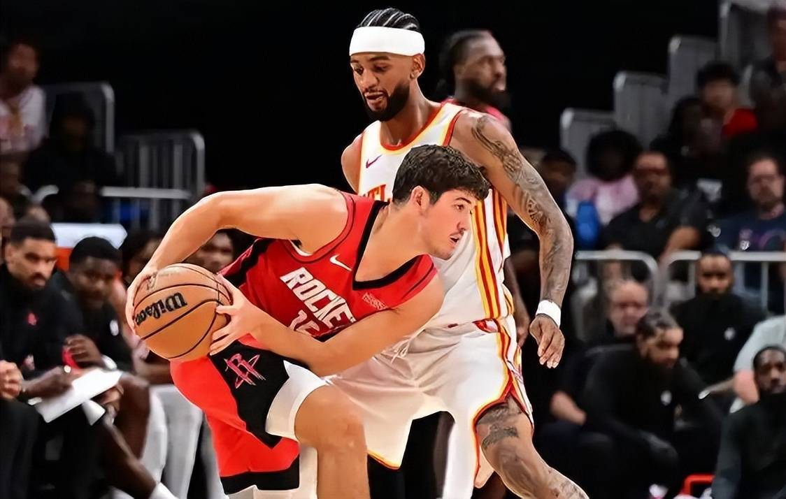 亚博体育官网包含亚冠赛程吃紧，休斯敦火箭转会期绝杀压哨，悬念犹存，赛程密集仍需轮换的词条